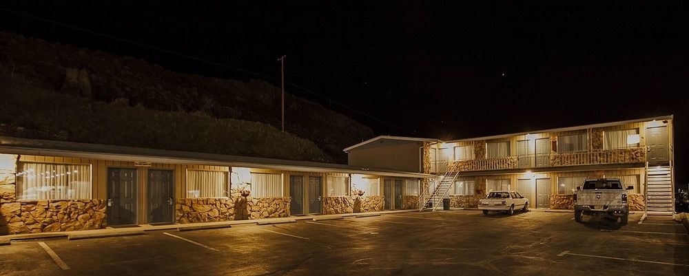 Three Rivers Inn Biggs Junction Eksteriør bilde