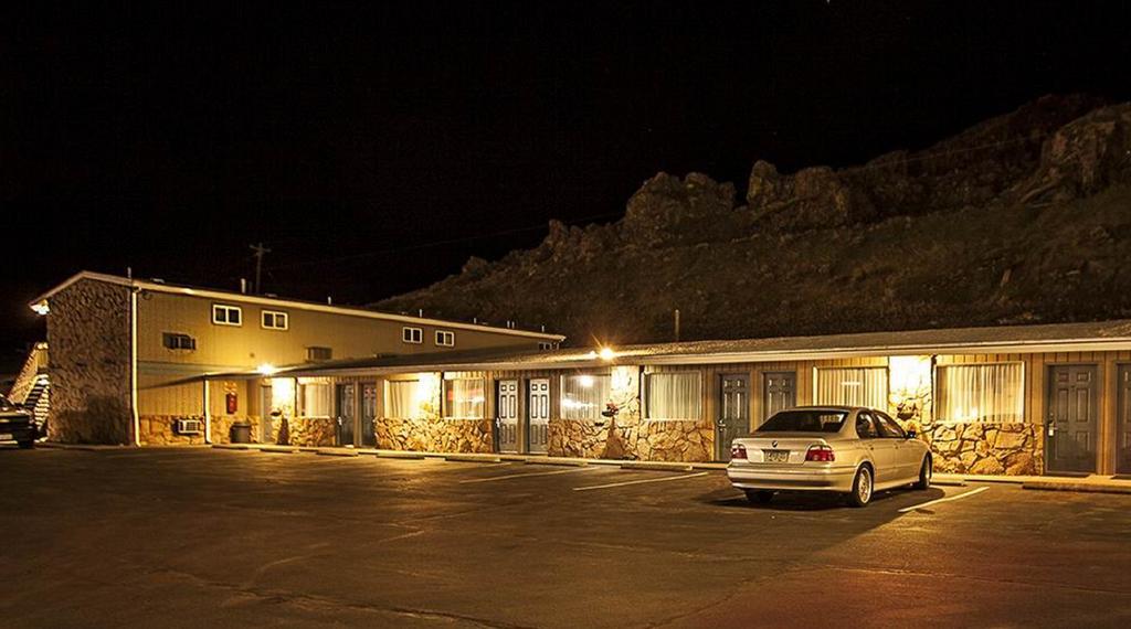 Three Rivers Inn Biggs Junction Eksteriør bilde